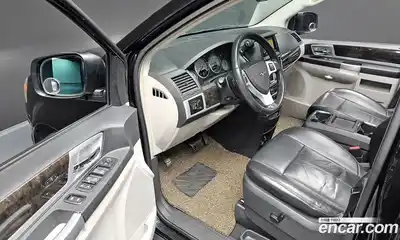 Chrysler Grand Voyager 2010 3.8 Автомат в Москве № 407532, миниатюра 12