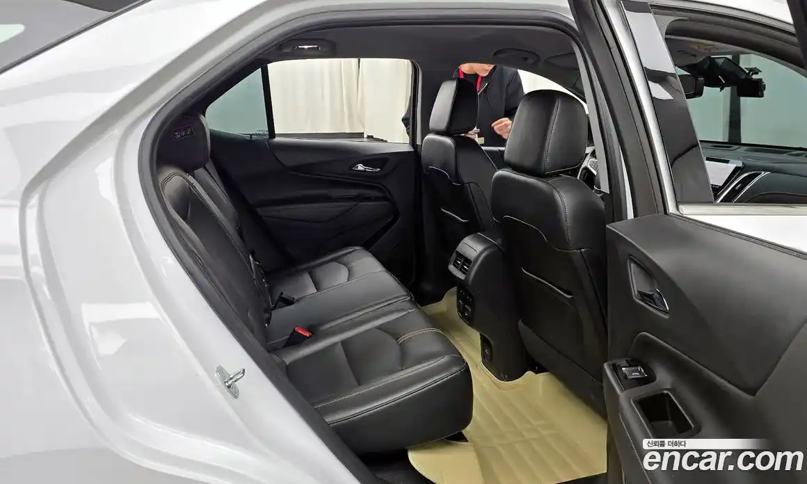 Chevrolet Equinox 2022 1.5 Автомат в Москве № 40919, фото 19