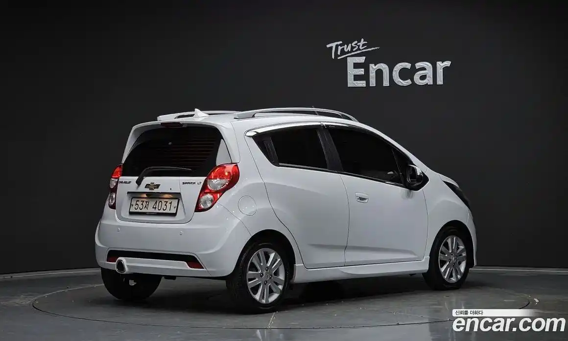 Chevrolet Spark 2015 1.0 Автомат в Москве № 41075, фото 16