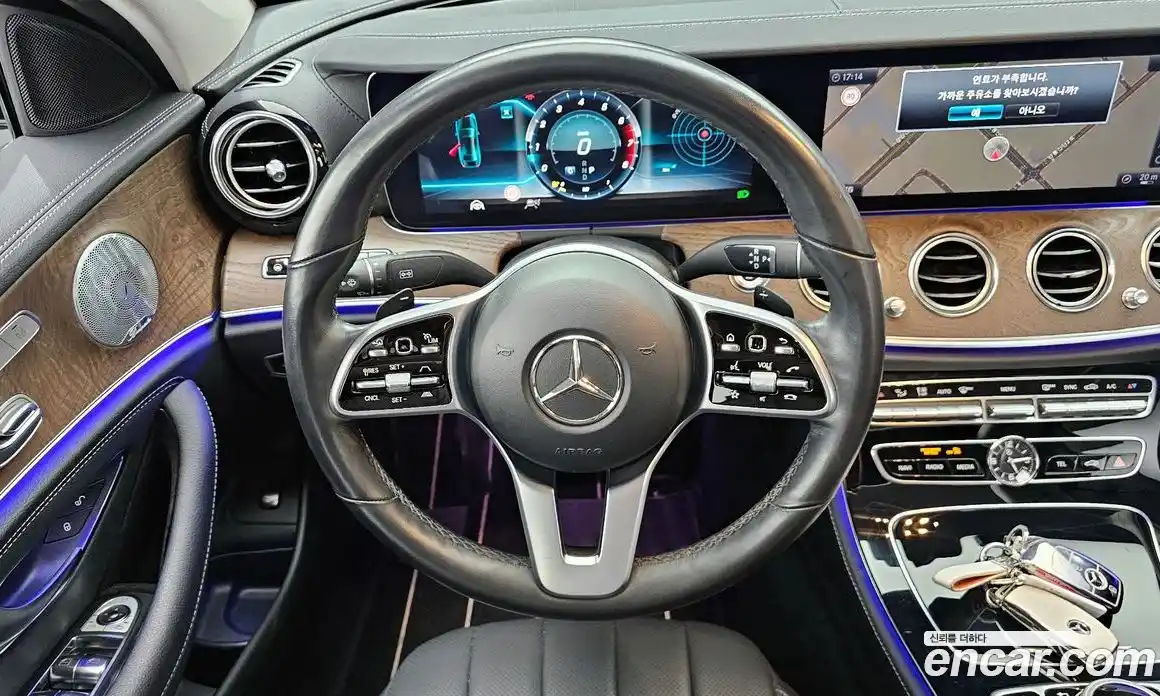 Mercedes-Benz E-Class 2019 2.0 Автомат в Москве № 412548, фото 13