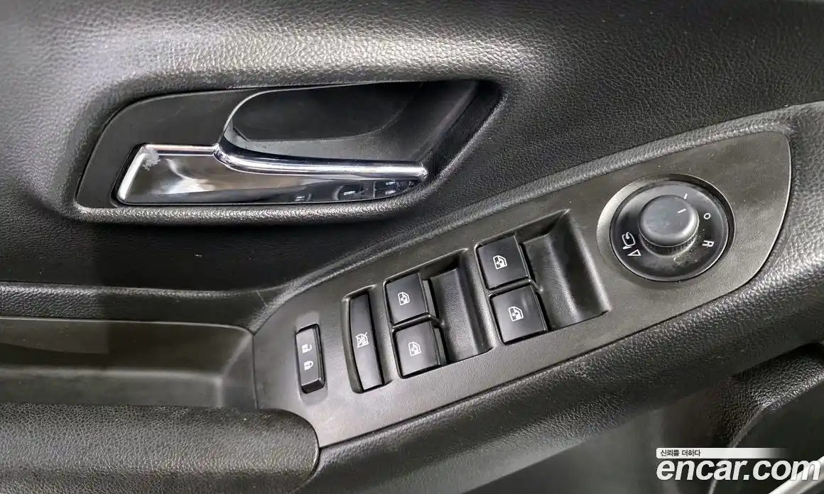 Chevrolet Trax 2015 1.4 Автомат в Москве № 42425, фото 7