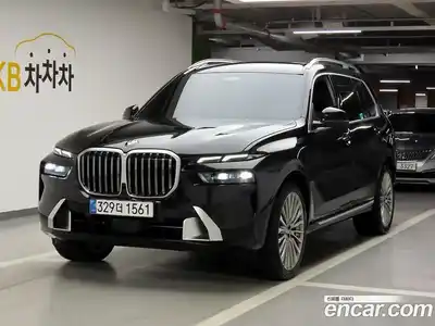 BMW X7, 2025