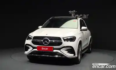 Mercedes-Benz GLE-Class 2025 3.0 Автомат в Москве № 426728, миниатюра 3