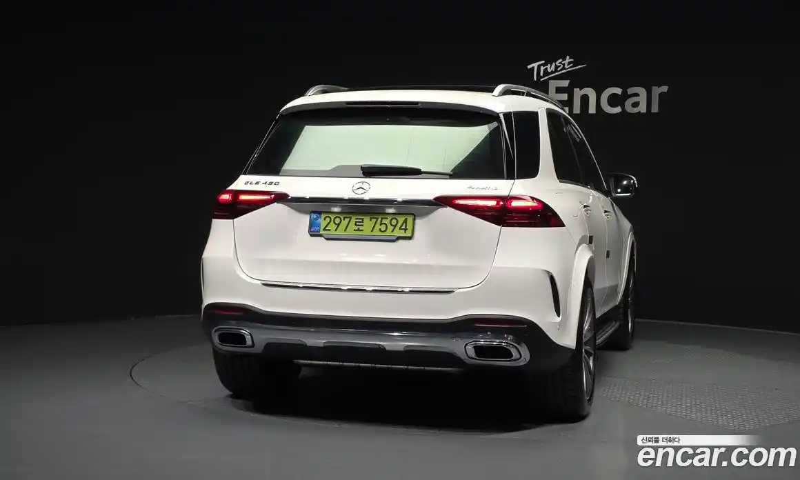 Mercedes-Benz GLE-Class 2025 3.0 Автомат в Москве № 426728, фото 4