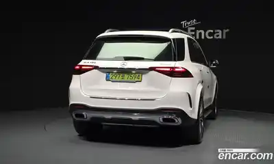 Mercedes-Benz GLE-Class 2025 3.0 Автомат в Москве № 426728, миниатюра 4