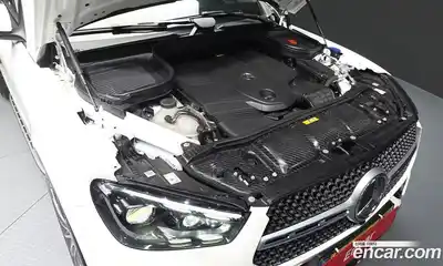 Mercedes-Benz GLE-Class 2025 3.0 Автомат в Москве № 426728, миниатюра 6