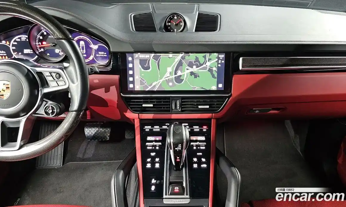 Porsche Cayenne 2022 3.0 Автомат в Москве № 430574, фото 14