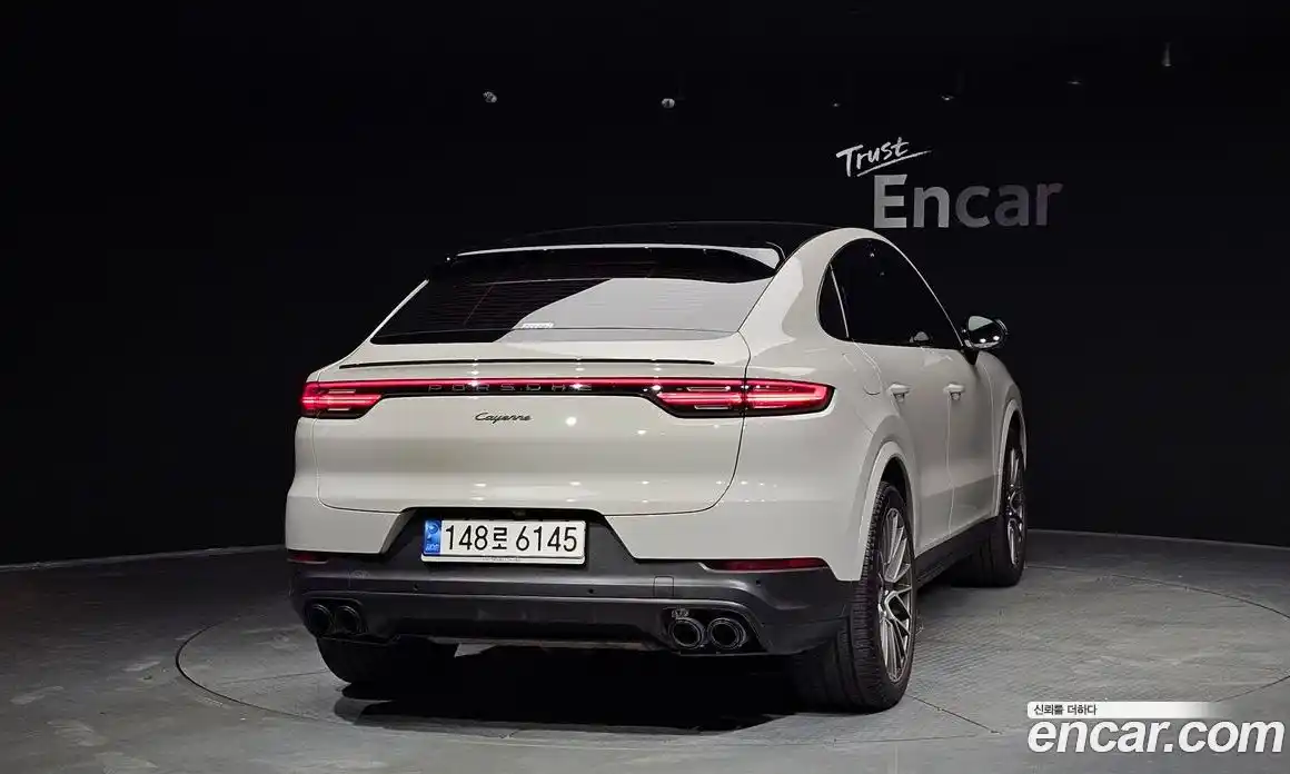 Porsche Cayenne 2022 3.0 Автомат в Москве № 430574, фото 4