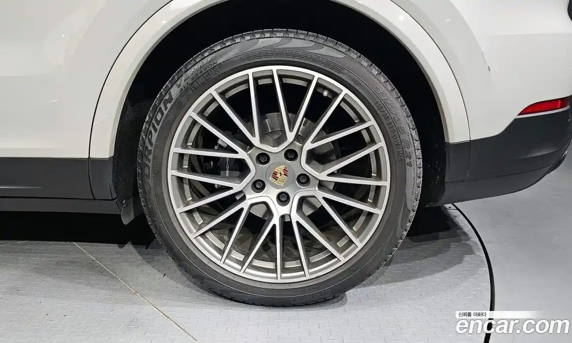 Porsche Cayenne 2022 3.0 Автомат в Москве № 430574, фото 5