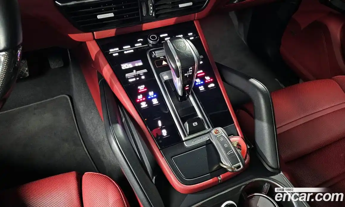 Porsche Cayenne 2022 3.0 Автомат в Москве № 430574, фото 9