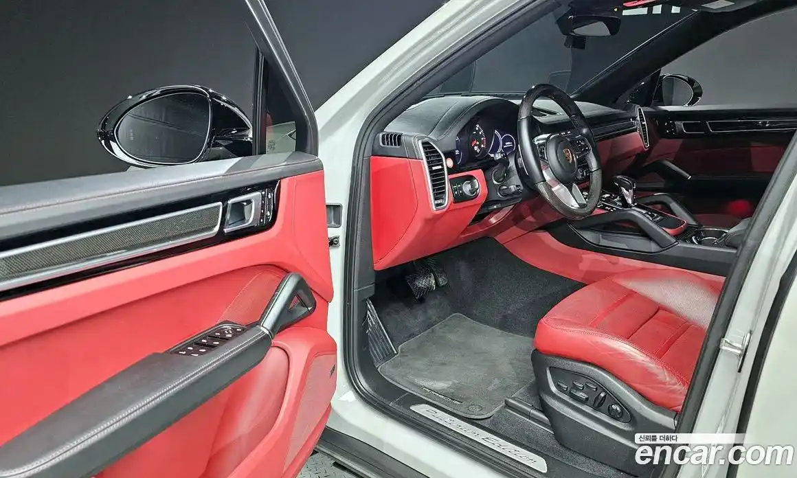 Porsche Cayenne 2022 3.0 Автомат в Москве № 430574, фото 10