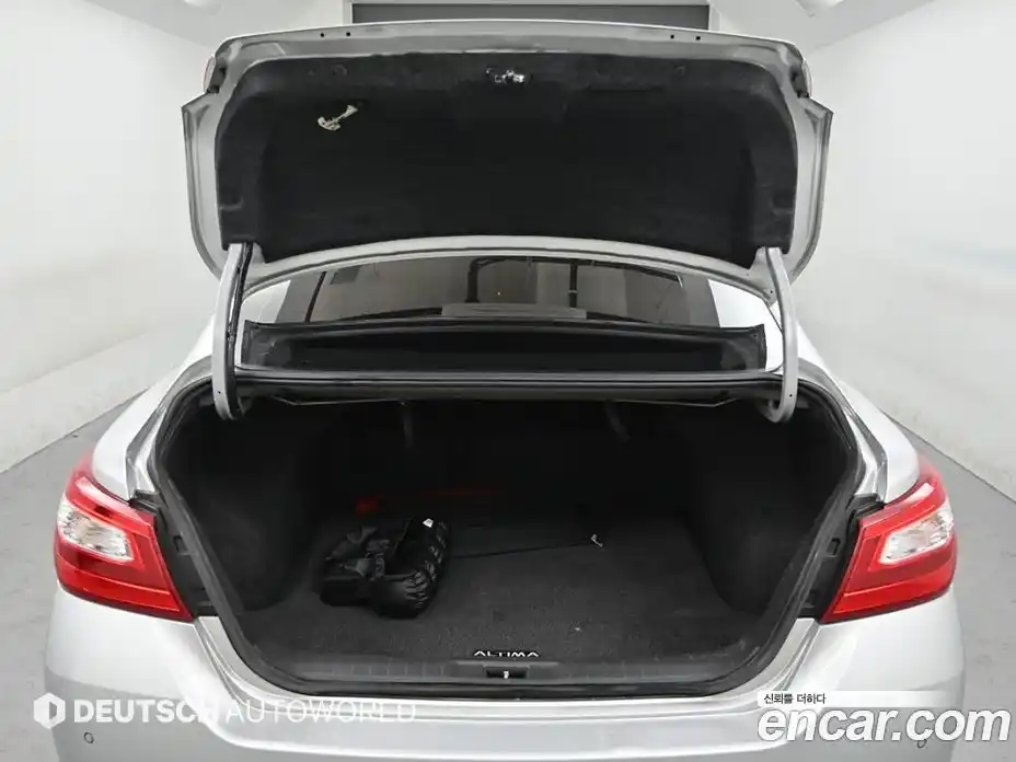 Nissan Altima 2017 2.5 Автомат в Москве № 433834, фото 20