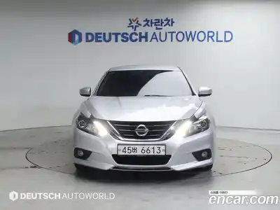 Nissan Altima 2017 2.5 Автомат в Москве № 433834, миниатюра 3
