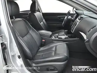 Nissan Altima 2017 2.5 Автомат в Москве № 433834, миниатюра 10