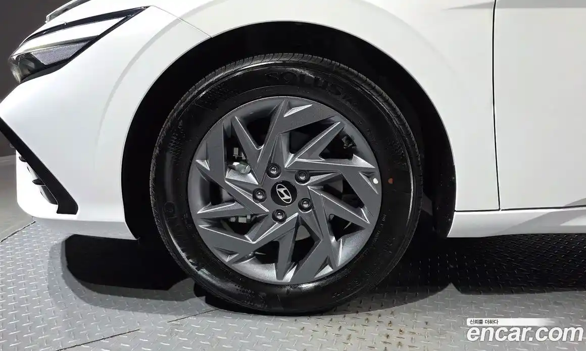 Hyundai Avante 2026 1.6 Автомат в Москве № 44868, фото 13