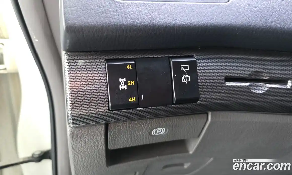 SsangYong Korando 2015 2.0 Автомат в Москве № 454558, фото 14