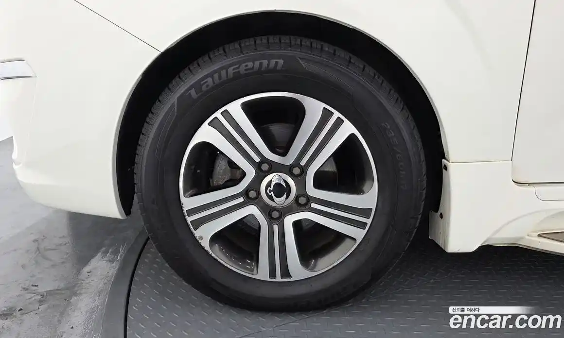 SsangYong Korando 2015 2.0 Автомат в Москве № 454558, фото 5