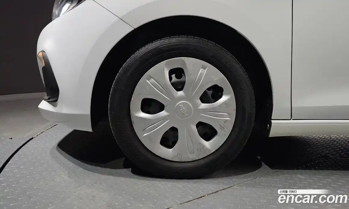 Chevrolet Spark 2016 1.0 Автомат в Москве № 455198, фото 5