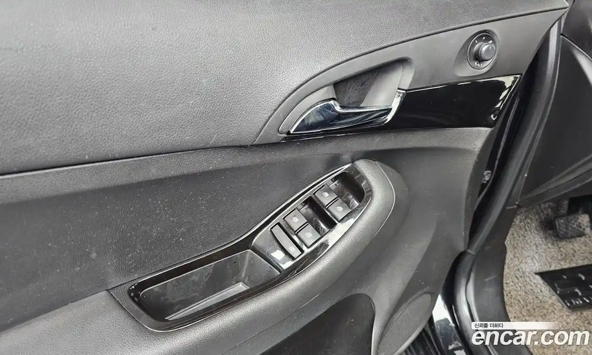 Chevrolet Orlando 2016 1.6 Автомат в Москве № 455464, фото 17