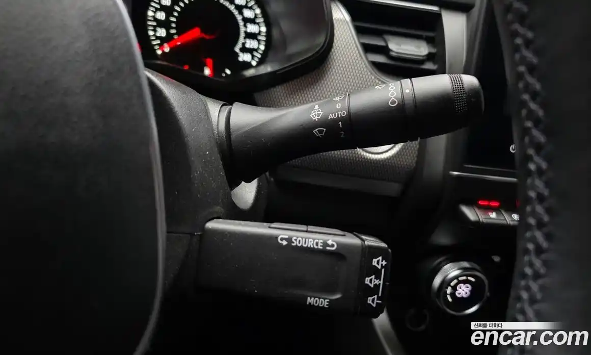 Renault XM3 2023 1.6 Автомат в Москве № 455581, фото 19