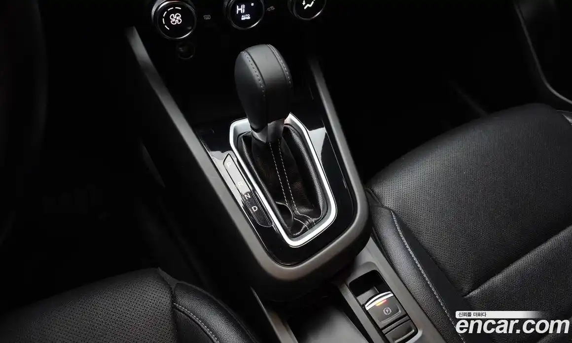 Renault XM3 2023 1.6 Автомат в Москве № 455581, фото 9