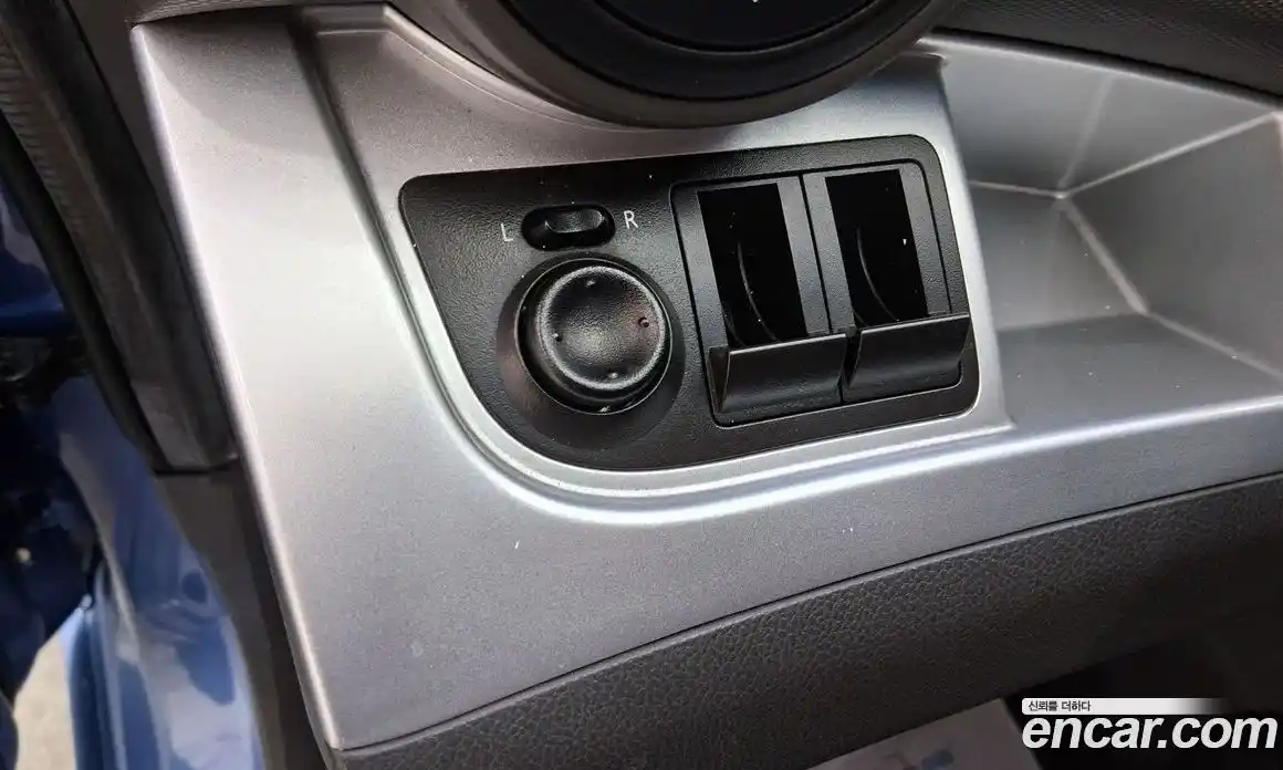 Chevrolet Spark 2013 1.0 Автомат в Москве № 460314, фото 12