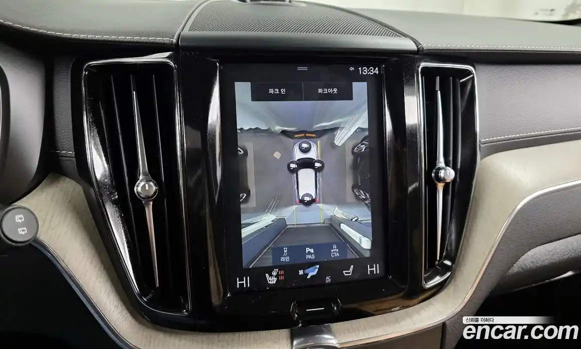 Volvo XC60 2020 2.0 Автомат в Москве № 469927, фото 15