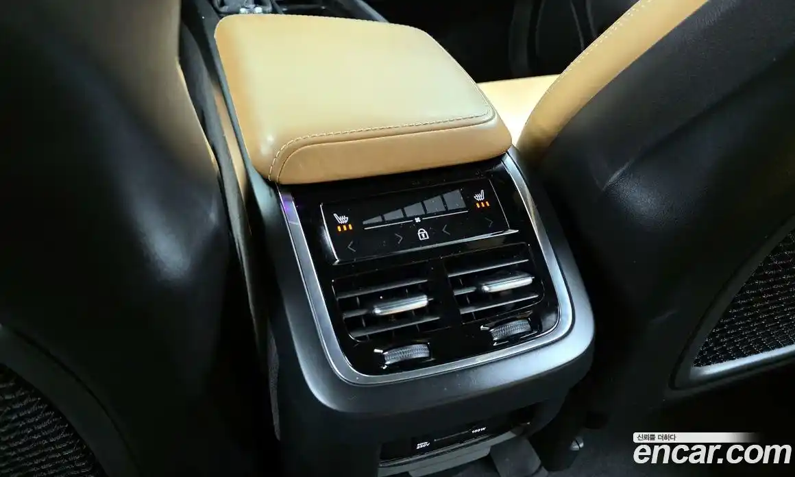 Volvo XC60 2020 2.0 Автомат в Москве № 469927, фото 19