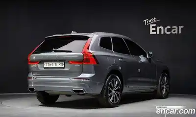 Volvo XC60 2020 2.0 Автомат в Москве № 469927, миниатюра 2
