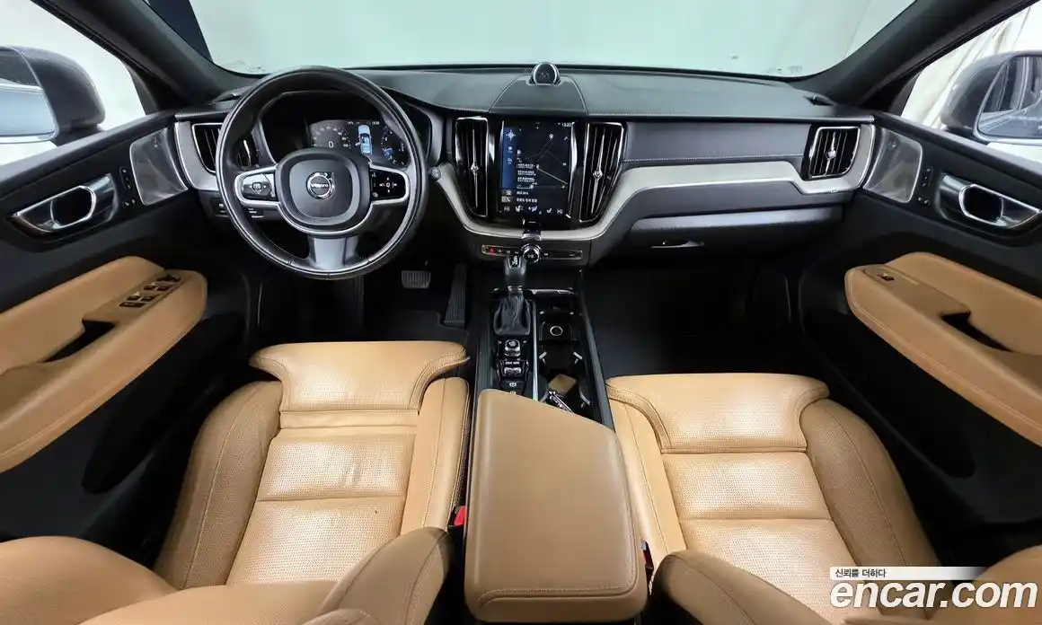 Volvo XC60 2020 2.0 Автомат в Москве № 469927, фото 7