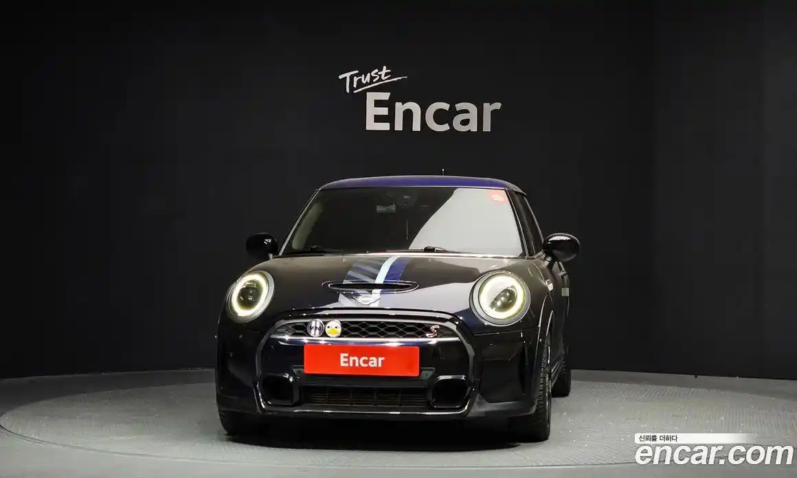 Mini Cooper 2022 2.0 Автомат в Москве № 472019, фото 3