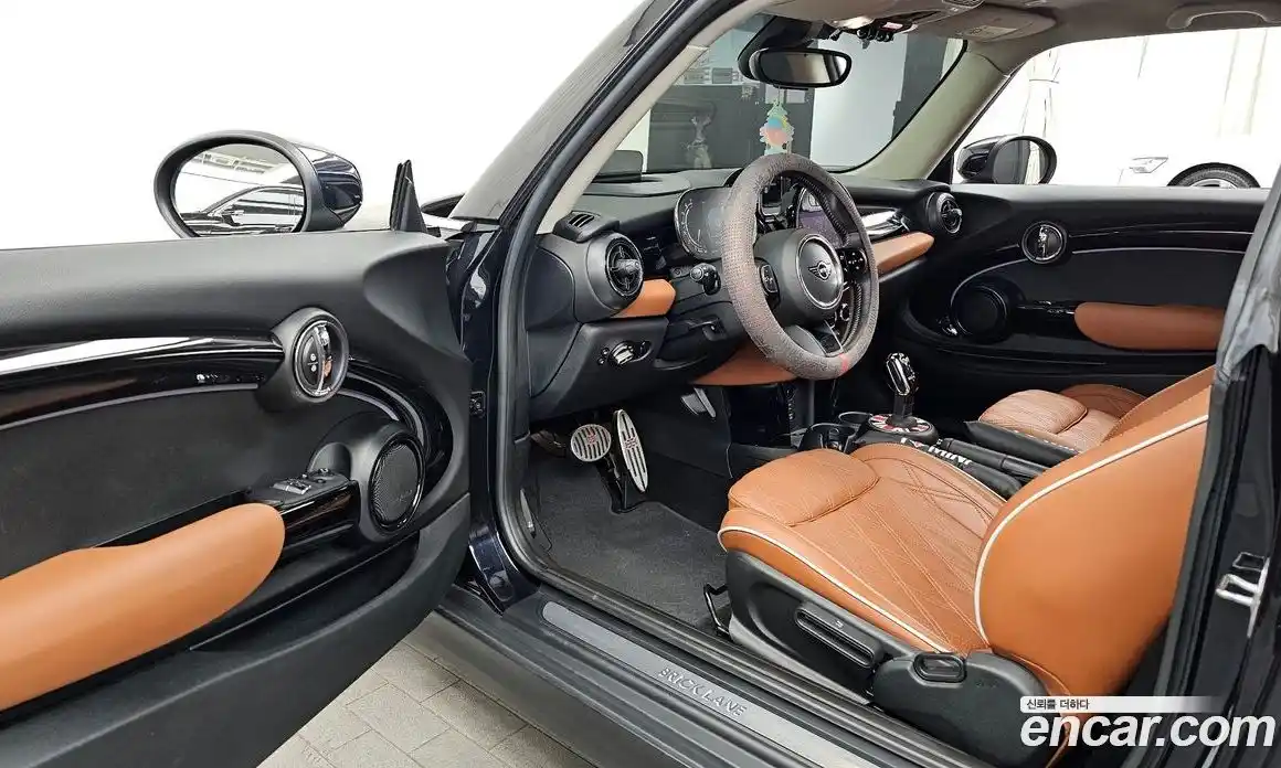 Mini Cooper 2022 2.0 Автомат в Москве № 472019, фото 10