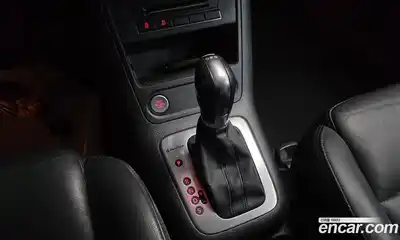 Volkswagen Tiguan 2014 2.0 Автомат в Москве № 472356, миниатюра 9