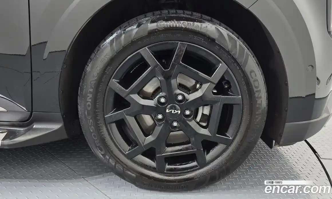 Kia Canival 2024 1.6 Автомат в Москве № 55010, фото 11