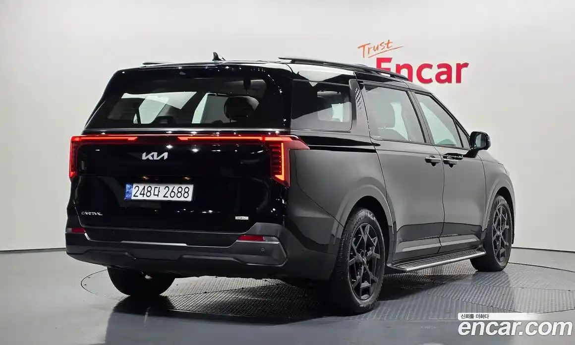 Kia Canival 2024 1.6 Автомат в Москве № 55010, фото 15