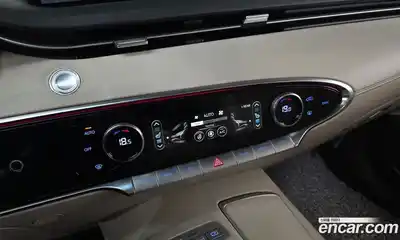 Genesis GV70 2023 2.5 Автомат в Москве № 56390, миниатюра 3