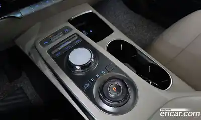 Genesis GV70 2023 2.5 Автомат в Москве № 56390, миниатюра 5