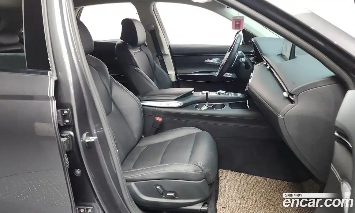 Genesis GV70 2023 2.5 Автомат в Москве № 56698, фото 18