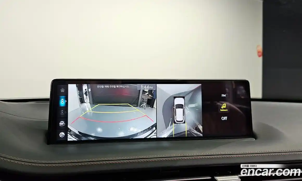 Genesis GV70 2023 2.5 Автомат в Москве № 57593, фото 13