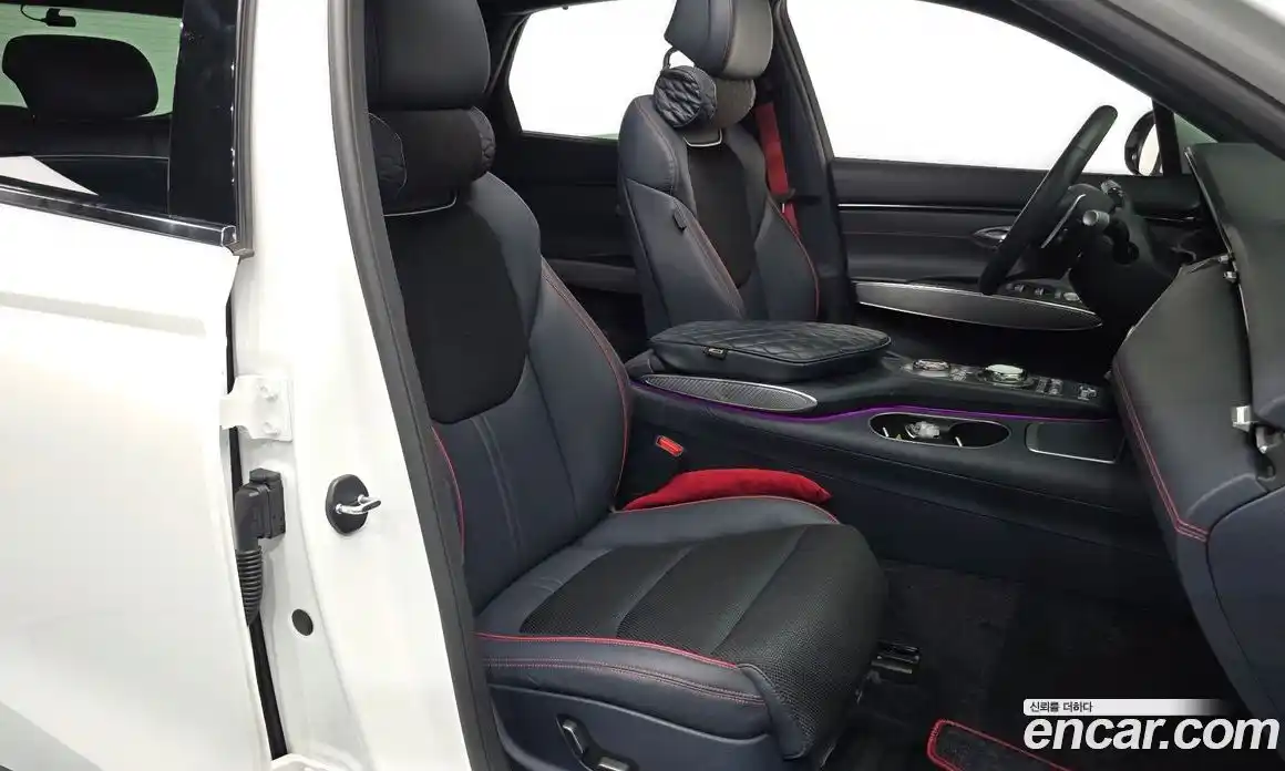 Genesis GV70 2024 2.5 Автомат в Москве № 57594, фото 16