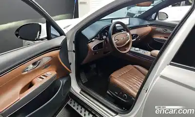 Genesis GV70 2021 2.5 Автомат в Москве № 58237, миниатюра 6