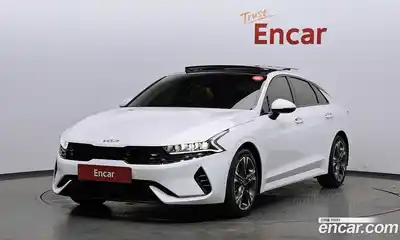 Kia K5, 2023