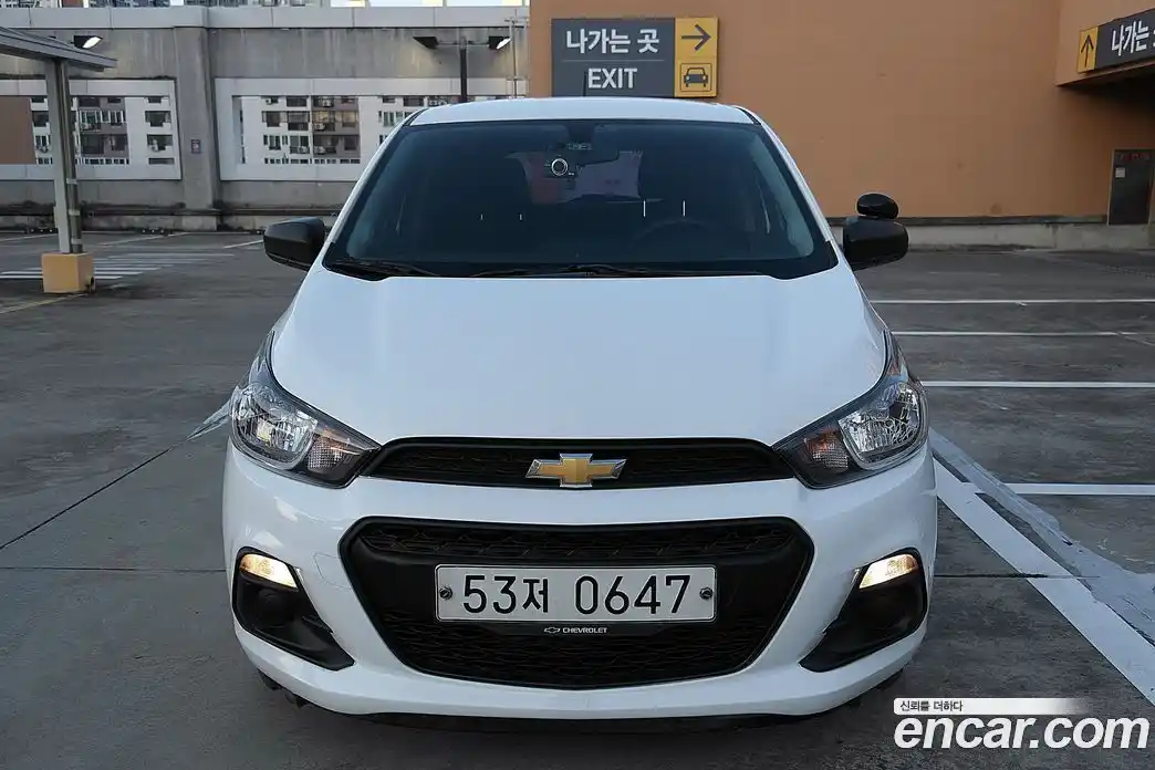 Chevrolet Spark 2016 1.0 Автомат в Москве № 81570, фото 3