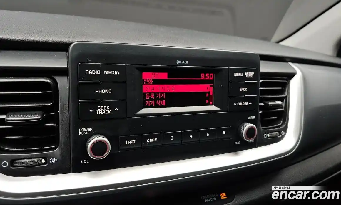 Kia Stonic 2019 1.4 Автомат в Москве № 8265, фото 4