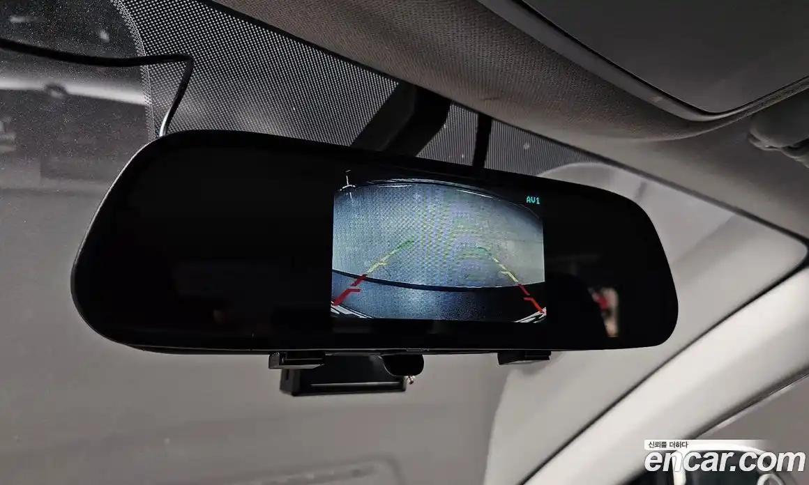 Kia Stonic 2019 1.4 Автомат в Москве № 8265, фото 8