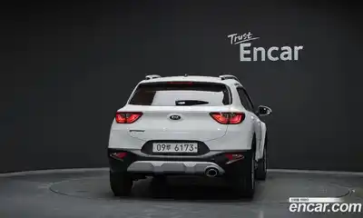 Kia Stonic 2019 1.4 Автомат в Москве № 8265, миниатюра 9