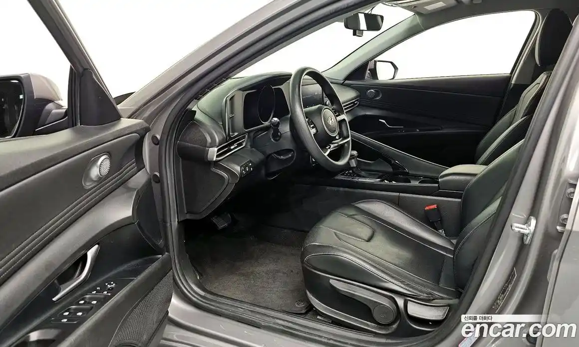 Hyundai Avante 2022 1.6 Автомат в Москве № 90795, фото 16