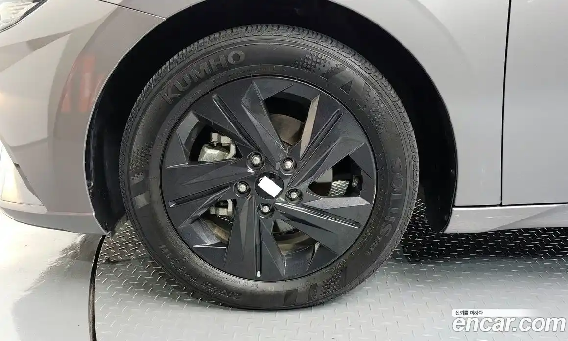 Hyundai Avante 2022 1.6 Автомат в Москве № 90795, фото 3