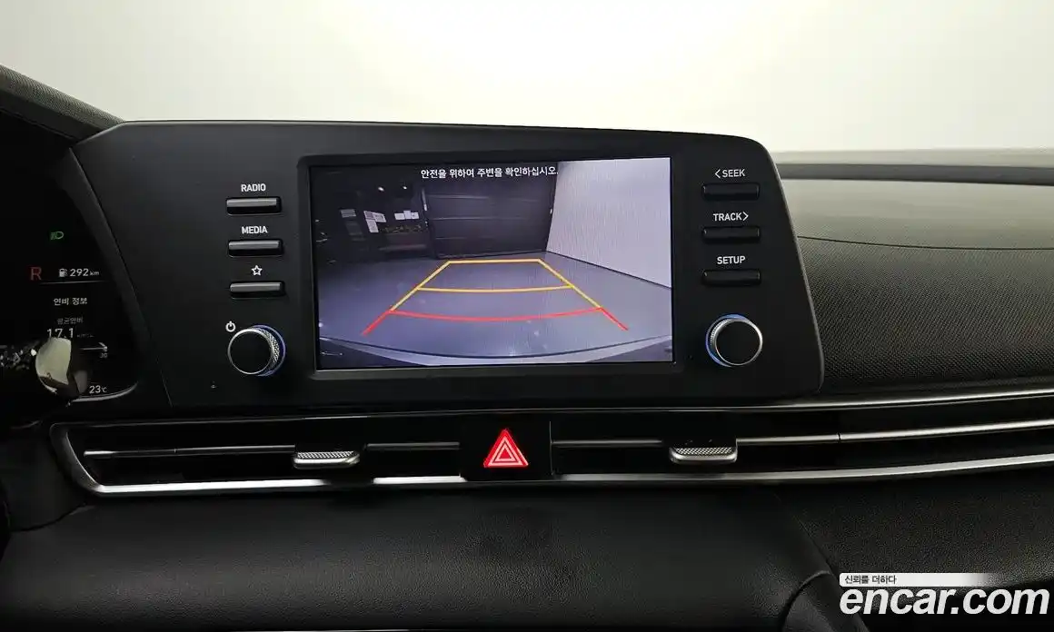 Hyundai Avante 2022 1.6 Автомат в Москве № 90795, фото 8