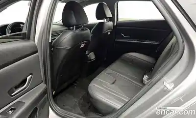 Hyundai Avante 2022 1.6 Автомат в Москве № 90795, миниатюра 9